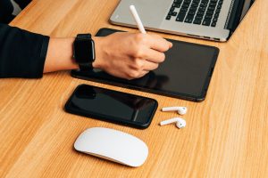 5 Benefits of Using Electronic Signatures for Your Business